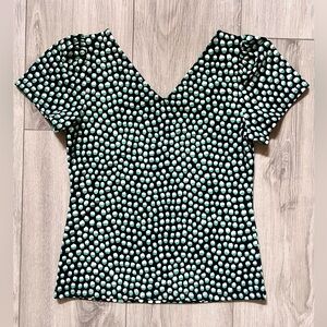 (NEW) Ann Taylor Top V- Neck, green, XS